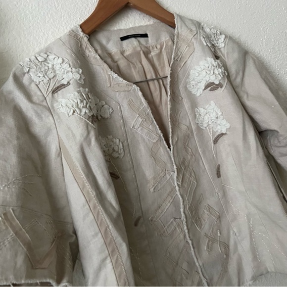 Elie Tahari Beige Linen Cotton Blend Embroidered Cropped Jacket - Picture 2 of 14